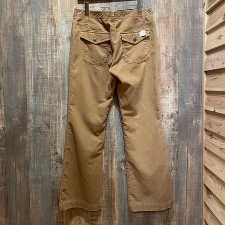 TOMMY コーデュロイフレアパンツ