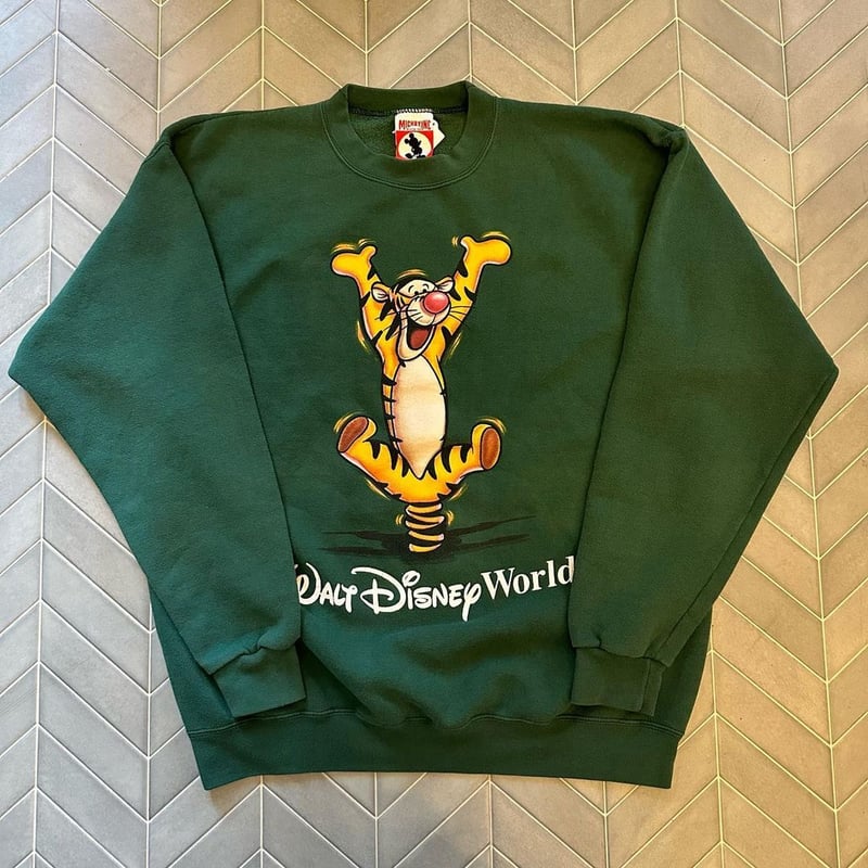 USA製⭐ディズニー キャラプリント トレーナー スウェット 2XL相当 緑色 USA製☆ディズニー キャラプリント グリーン 2XL相当トレーナー