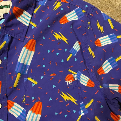 アイス柄シャツ