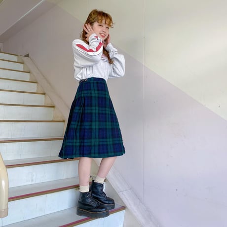 TOMMY JEANSアシンメトリーロンＴ