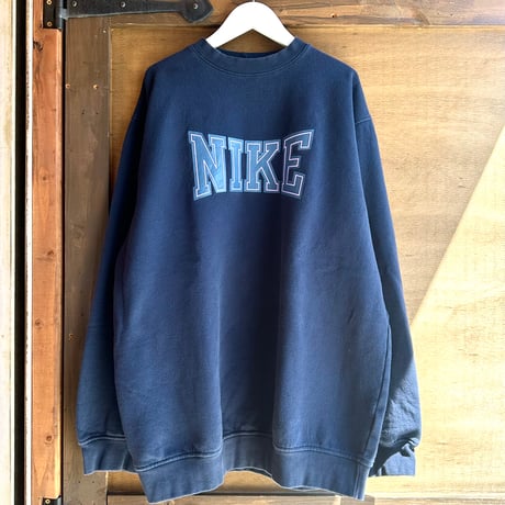 NIKE ロゴスウェット