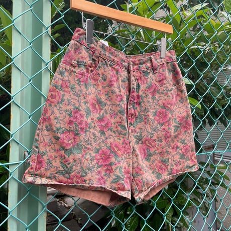 USA製花柄ショーツ
