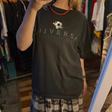 90s UNIVERSAL "Soccer Is Life" Tシャツ