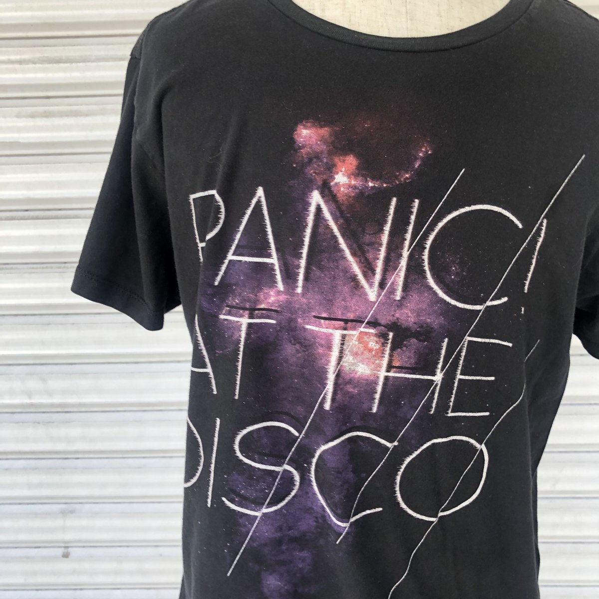 Panic! At The Disco Tシャツ ブラック Amazon.com: Panic! At The Disco - Lightning T-Shirt