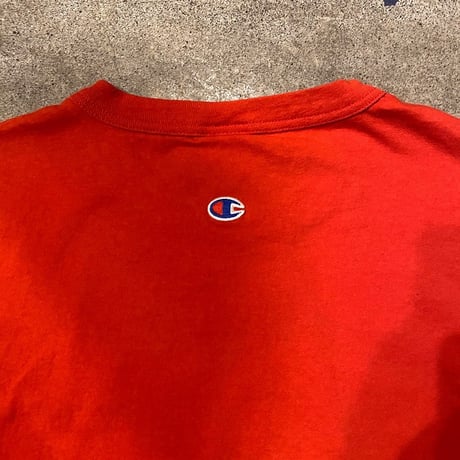 CHAMPIONノースリーブTシャツ