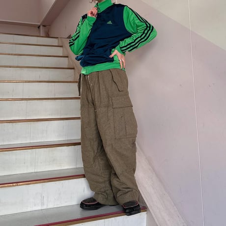 adidasトラックジャケット
