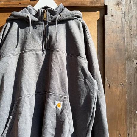 carhartt ハーフジップパーカー