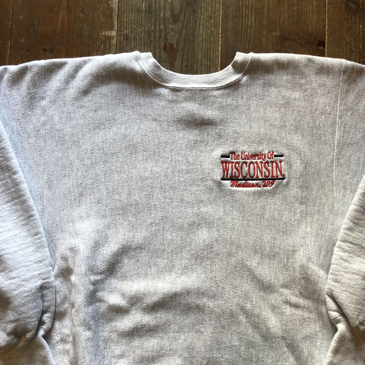 胸刺繍 WISCONSINチャンピオンリバースウィーブ XL | CUSTOM FEVER 胸刺繍 WISCONSINチャンピオンリバースウィーブ XL | CUSTOM FEVER