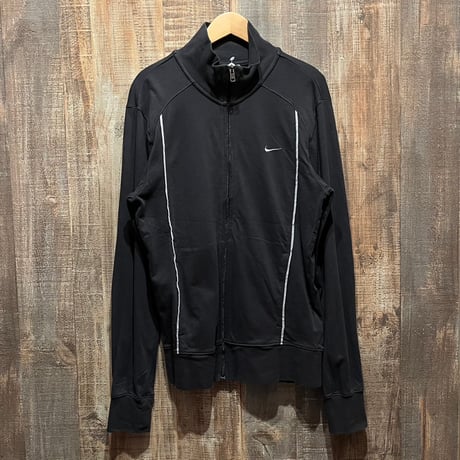 NIKE トラックジャケット