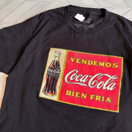Coca-Cola プリントTシャツ