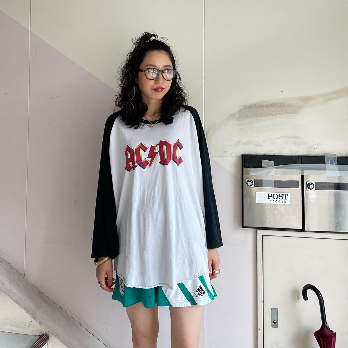 AC/DC ラグランtシャツSサイズ AC/DC ラグランTシャツ | CUSTOM FEVER
