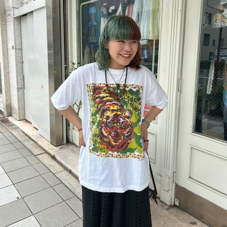 トラ  プリントTシャツ
