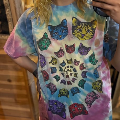 FRUIT OF THE LOOM カラフル猫Tシャツ