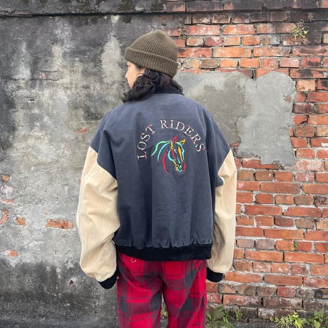USA製刺繍デザインスタジャン
