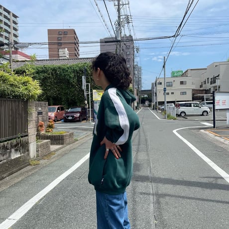 サイドラインカレッジパーカー