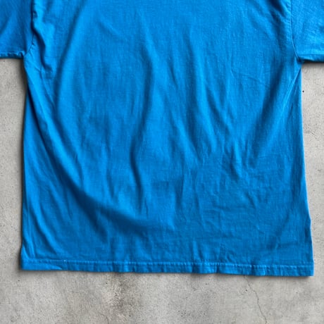 M&M’s ブルーグラフィックTシャツ