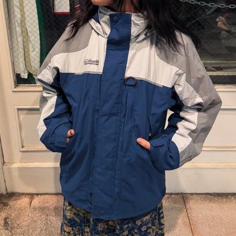 Columbia マウンテンパーカー