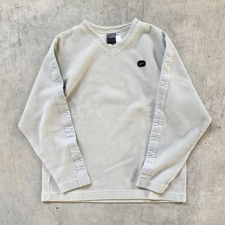 NIKE Vネックリブスウェット