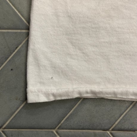 トゥイーティー プリントTシャツ