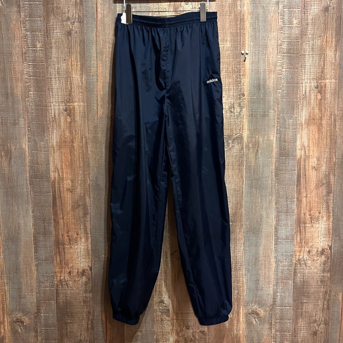 adidasadileniumナイロンパンツ adidas - adidas／ナイロンパンツ／サイズO／ネイビーの通販 by