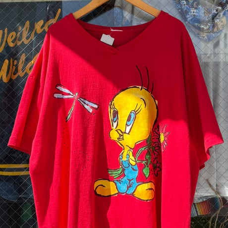 トゥイーティー VネックプリントTシャツ