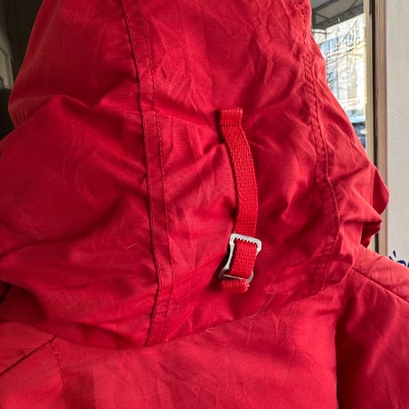 80's EDDIE BAUER Kara Koram