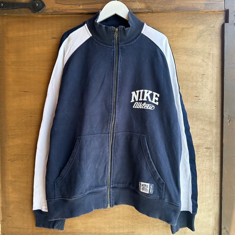 NIKE フルジップスウェット