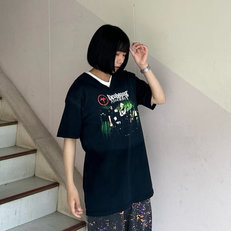 Deadstar AssemblyＶネックバンドT