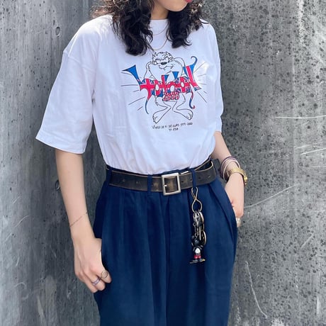 LONDON タズマニアンデビルTシャツ