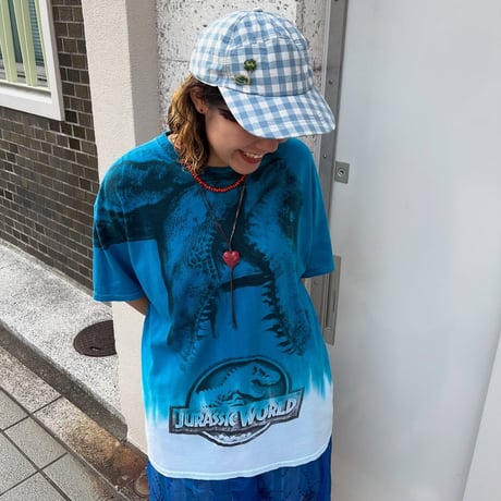 ジュラシックワールド プリントTシャツ