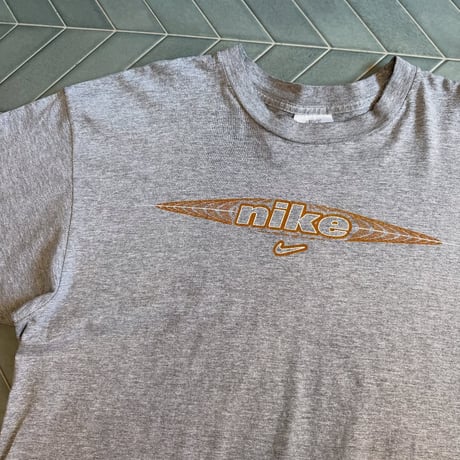 90s NIKE デザインロゴTシャツ