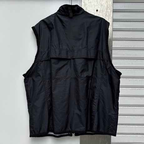 GAP ナイロンベスト