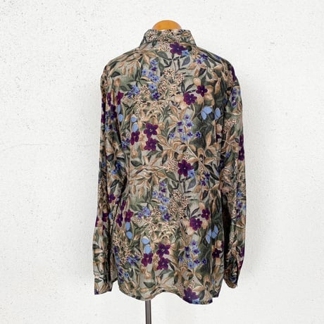 シルク花柄シャツ