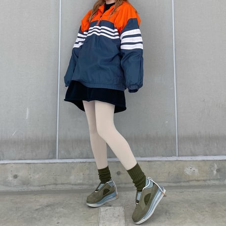 adidasハーフジップナイロンフーディPO