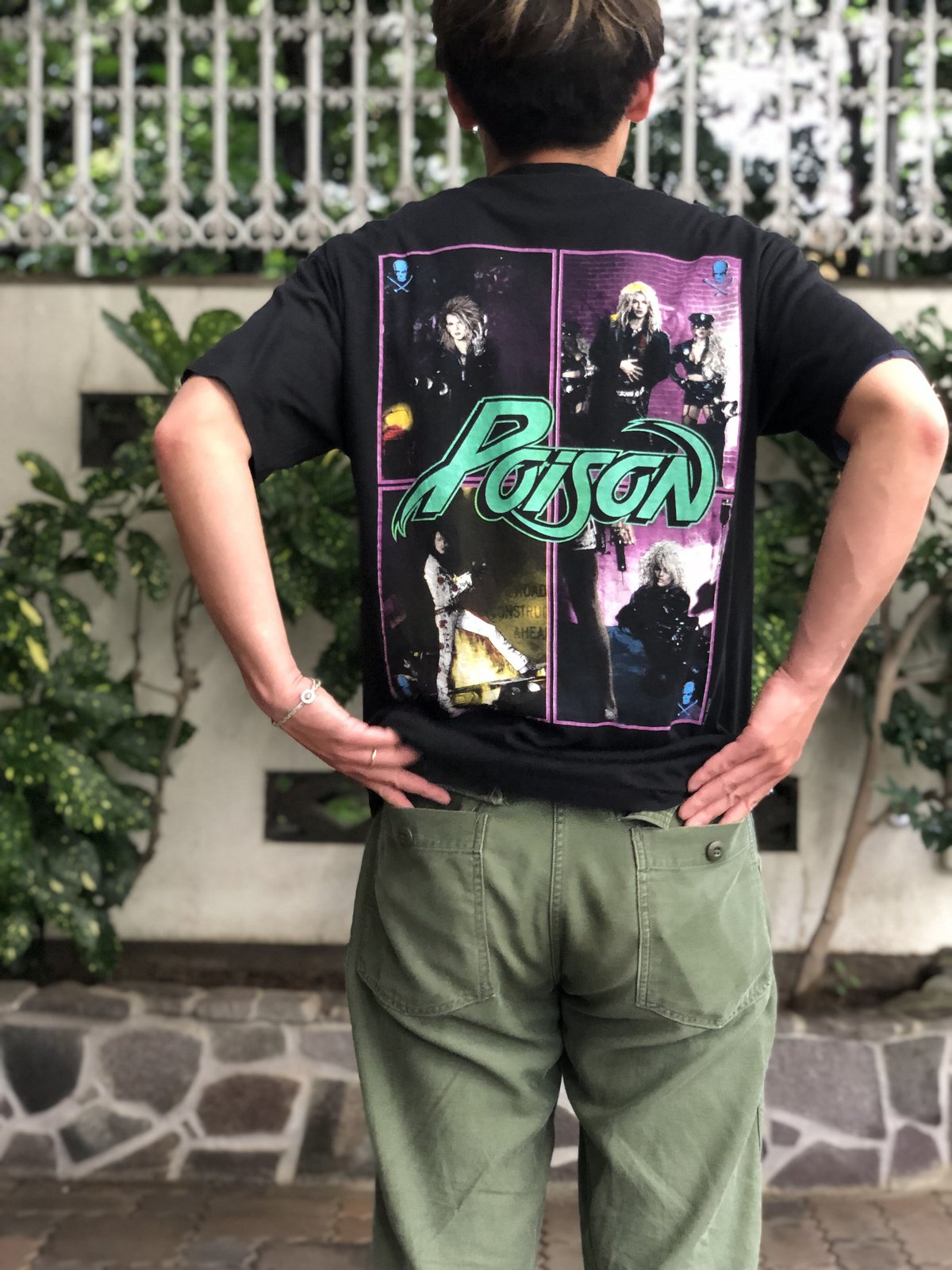 超レア1986 Poisonポスター付見本品LPレコードと当時ものTシャツセット 超レア1986 Poisonポスター付見本品LPレコードと当時ものTシャツ