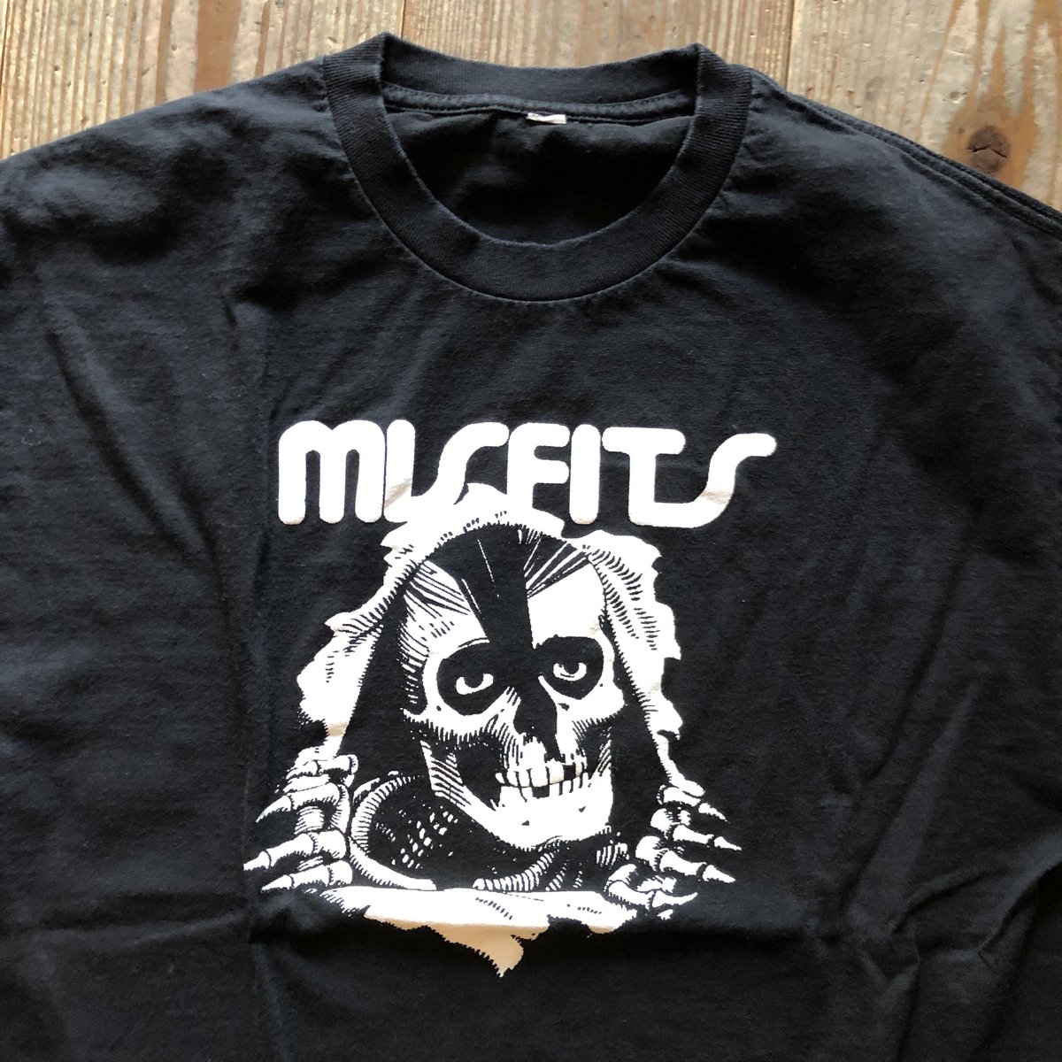 唯一無二80s POWELL PERALTAクロスBONESTシャツ L発泡 唯一無二80s