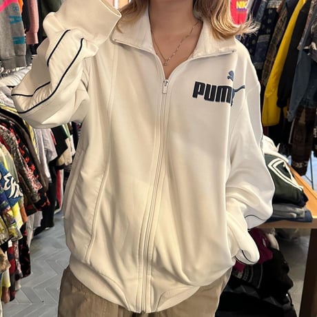 PUMAトラックジャケット