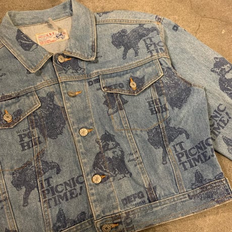 猫柄ショート丈デニムジャケット