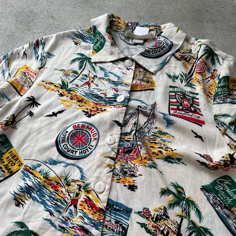 リゾート総柄シャツ