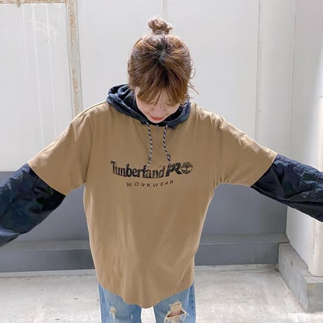 Timberland プリントTシャツ