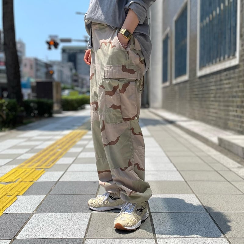 デザートカモ柄迷彩カーゴパンツ | CUSTOM FEVER
