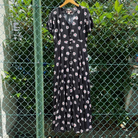 花柄Vネックワンピース