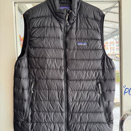 PATAGONIA ダウンベスト M