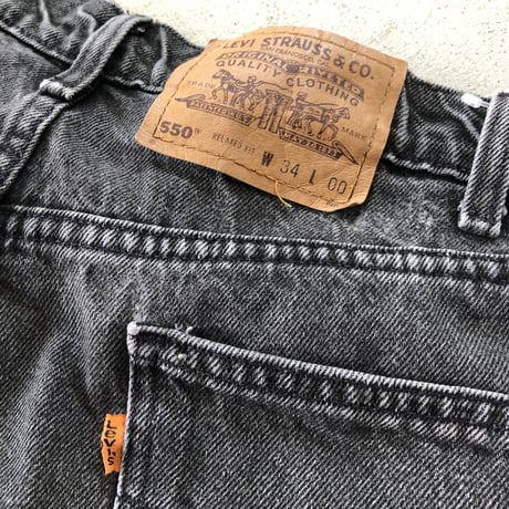 Levi's 550 RELAXED FIT ブラックデニムショーツW34
