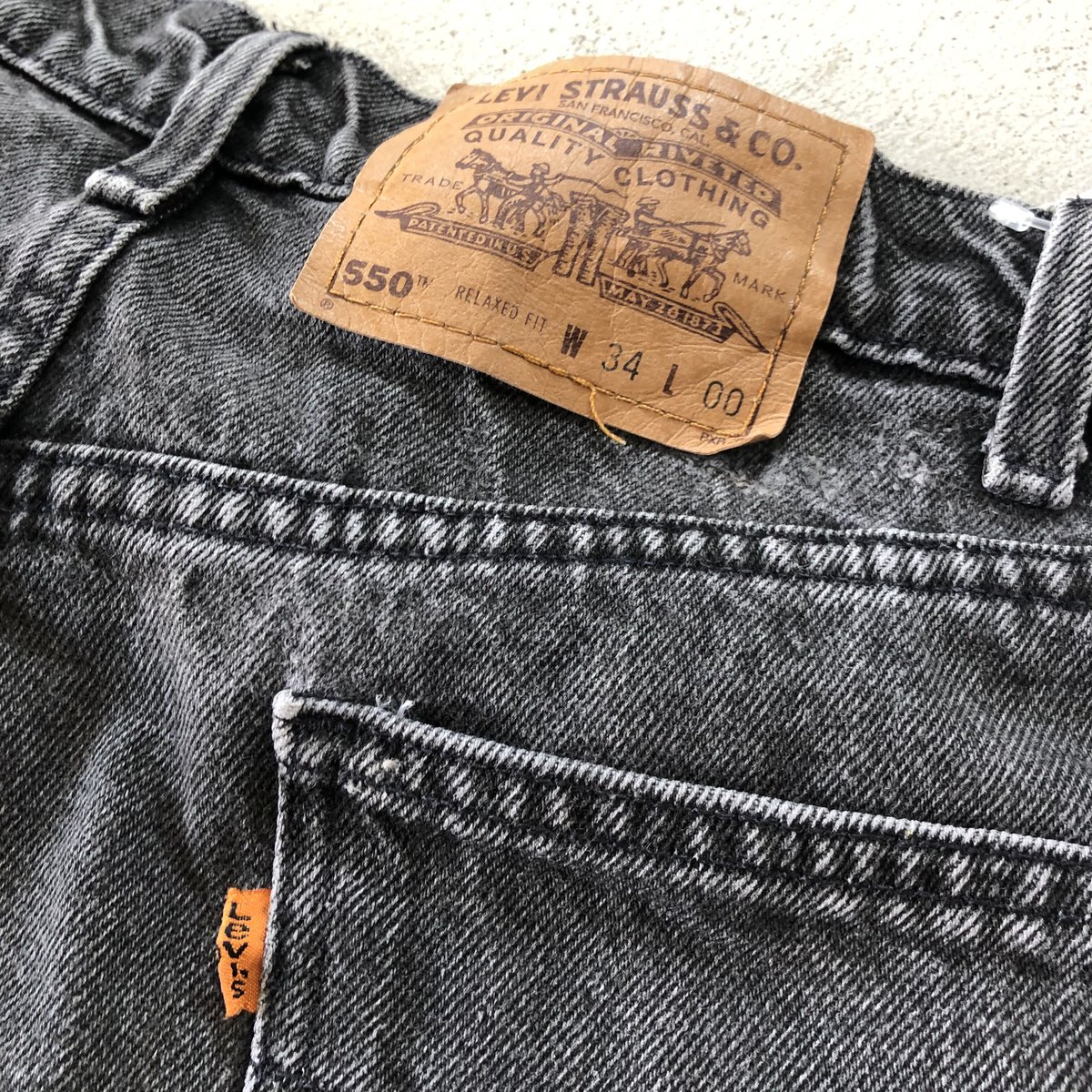 Levi's 550 RELAXED FIT ブラックデニムショーツW34 | CUSTOM