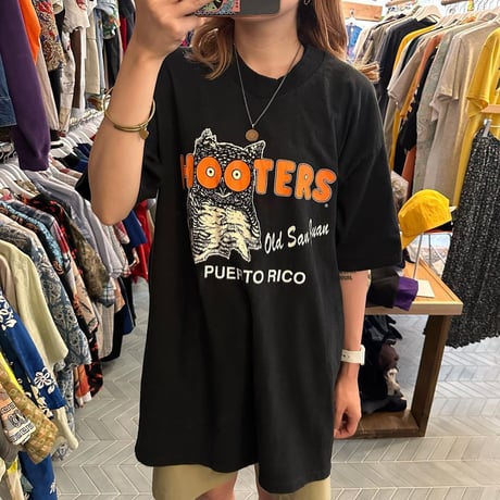 フーターズ両面プリントTシャツ🦉