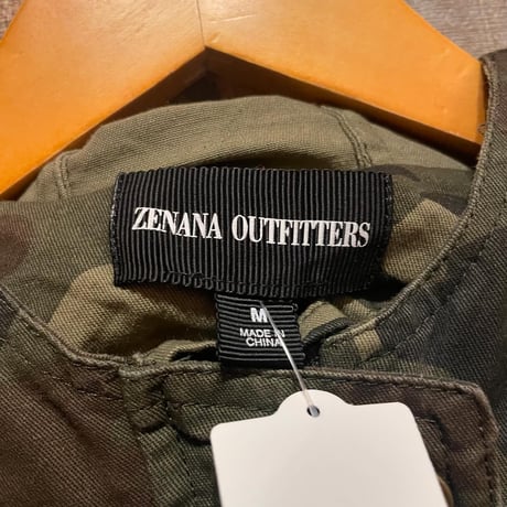 ZENANA OUTFITTERS フード付迷彩柄ベスト