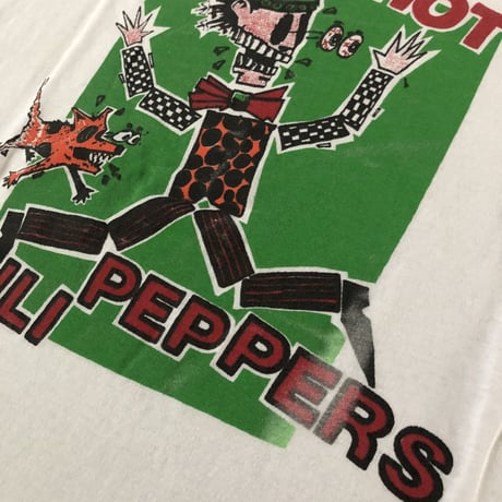 ⭐︎スーパーマグマート RED HOT CHILI PEPPERS バンドtシャツ