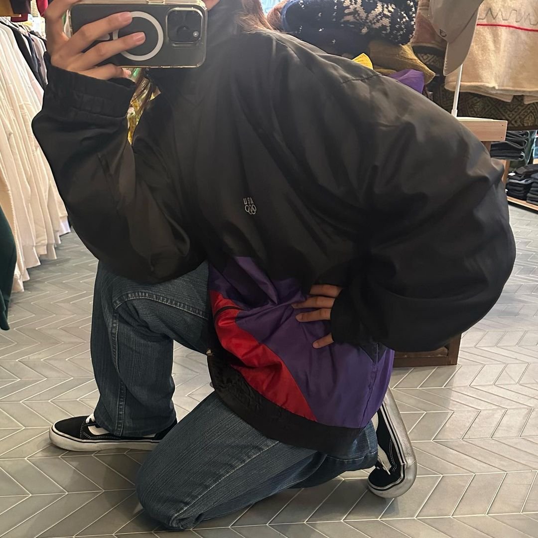 【Columbia】 90's 白タグ NBCオリンピック ワンポイントロゴ刺 ナイロンジャケット S-918 Columbia】 90's 白タグ NBCオリンピック ワンポイントロゴ刺繡