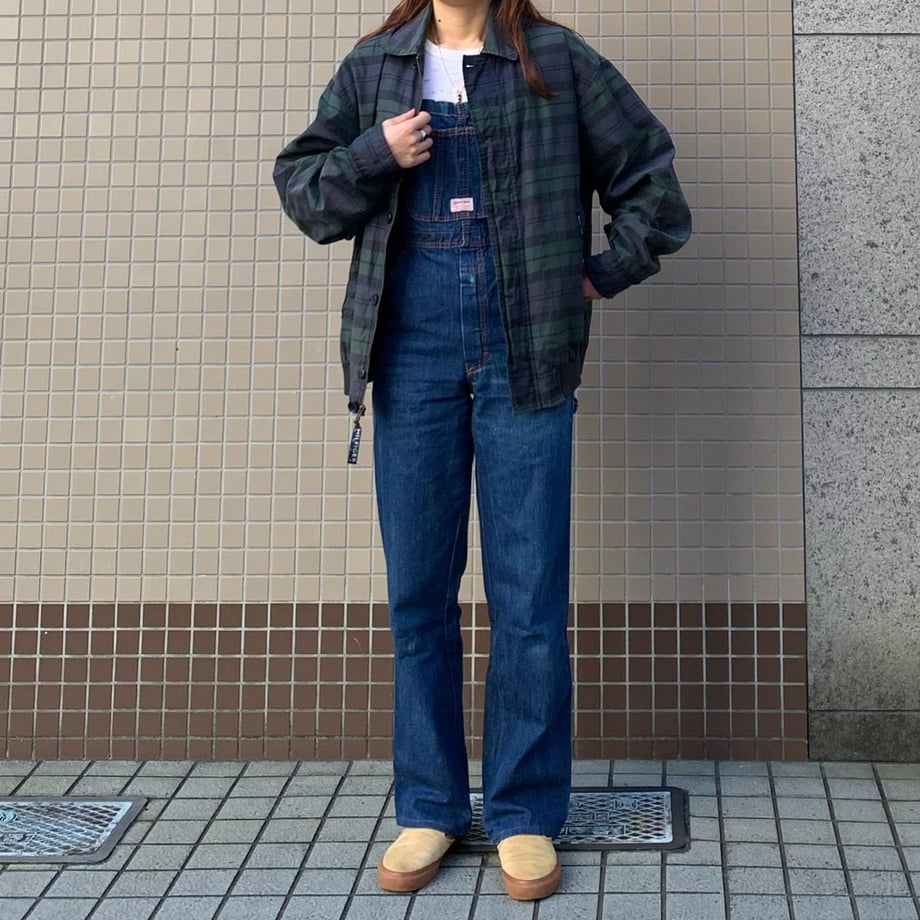652e23e951c85c05c8b3ffef